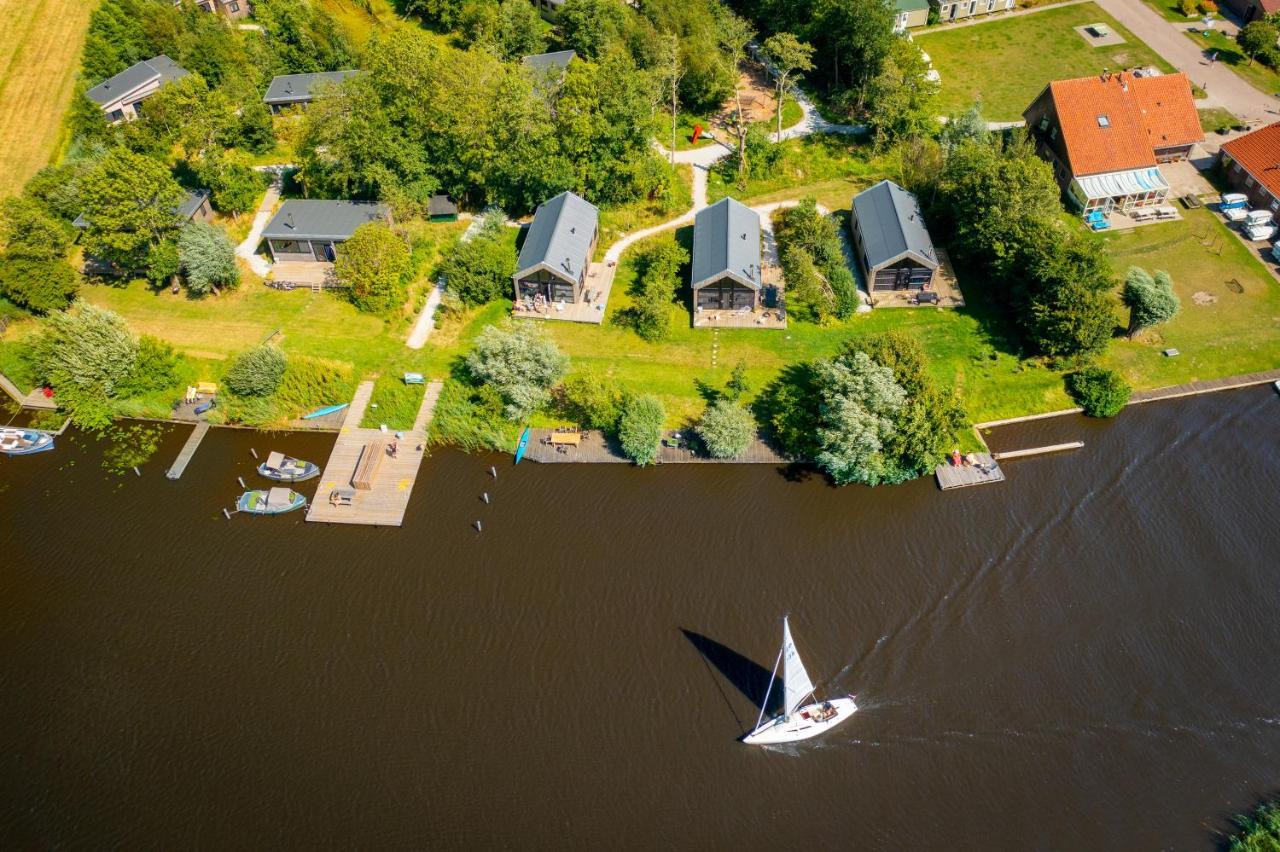 Pean-Buiten Waterlodges Nes  Zewnętrze zdjęcie