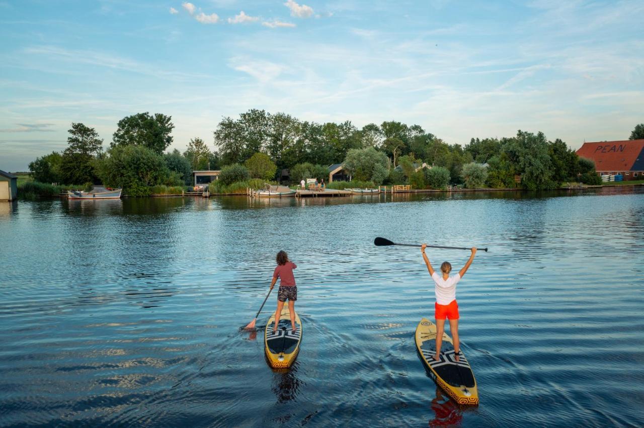 Pean-Buiten Waterlodges Nes  Zewnętrze zdjęcie