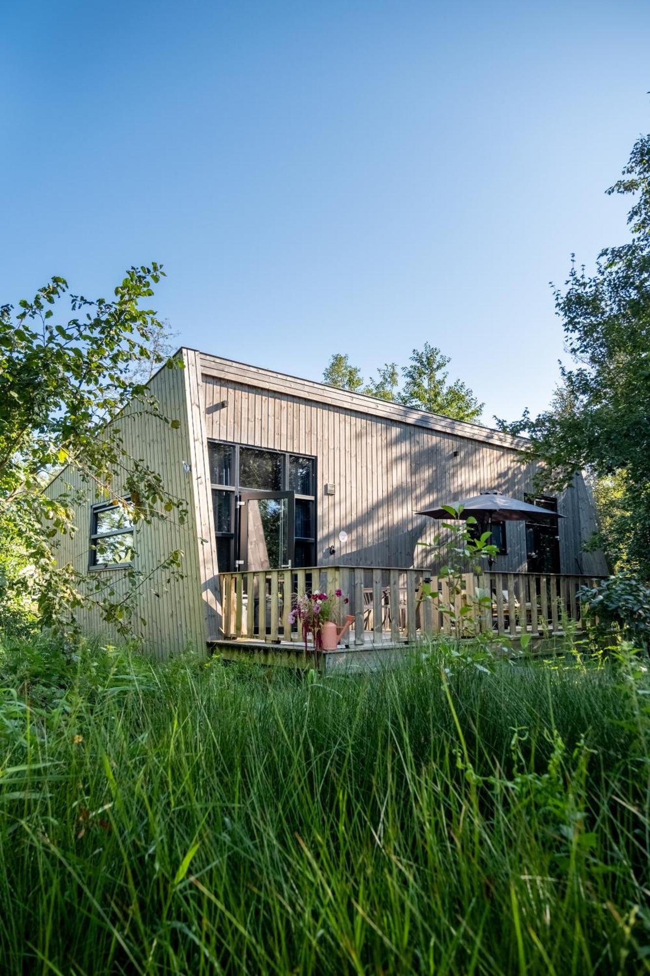 Pean-Buiten Waterlodges Nes  Zewnętrze zdjęcie